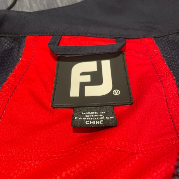 FootJoy Waterproof Golf Jacket - Picture 4 of 4